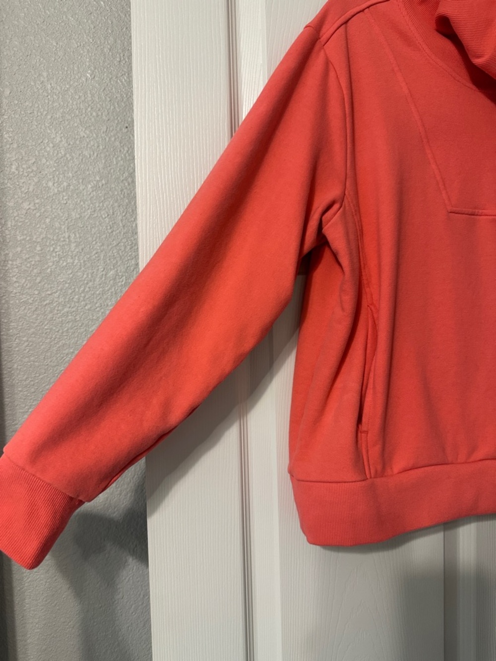 Ariat Women's Pullover 🤠 - Picture 6 of 14